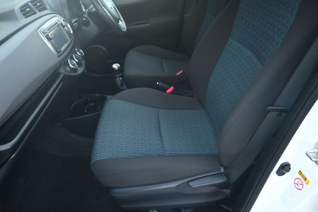 Used Toyota Yaris 2011 for sale - 77408552: Photo 26