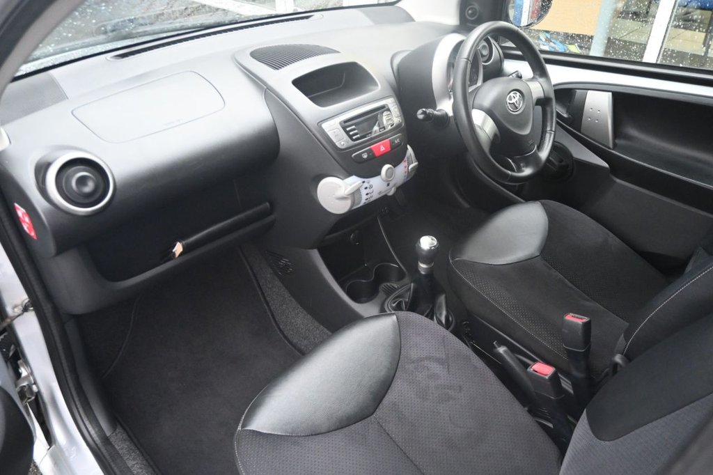 Used Toyota AYGO 2012 for sale - 77748210: Photo 19