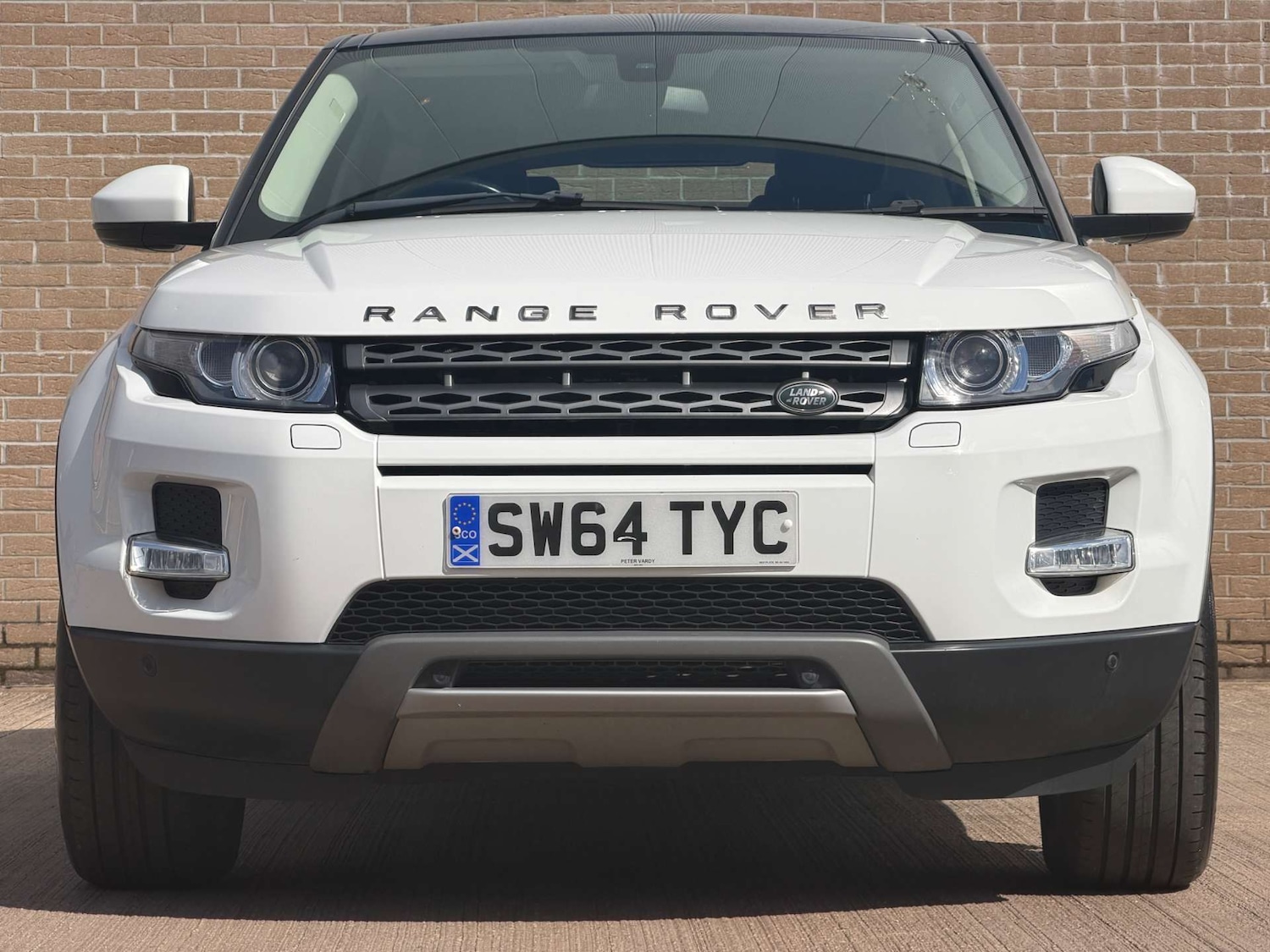 Used Land Rover Range Rover Evoque 2015 for sale - 78198823: Photo 2