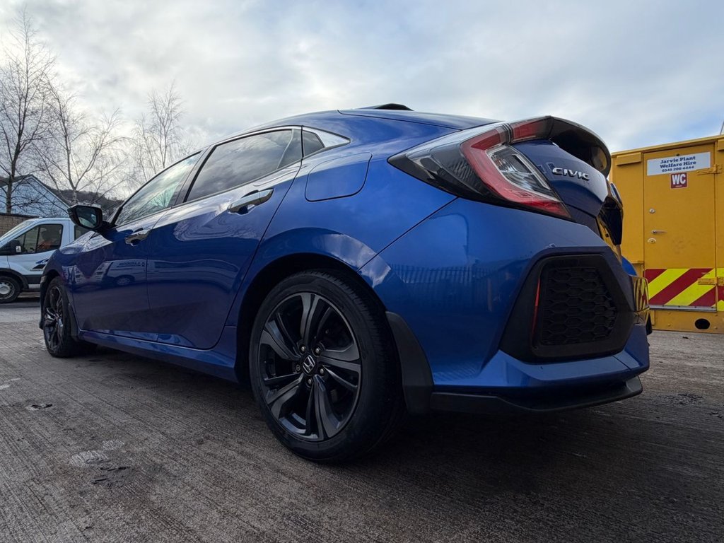 Used Honda Civic 2018 for sale - 77276587: Photo 10