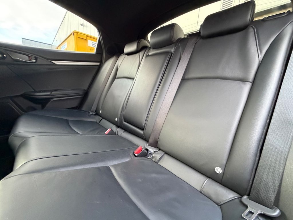 Used Honda Civic 2018 for sale - 77276587: Photo 24