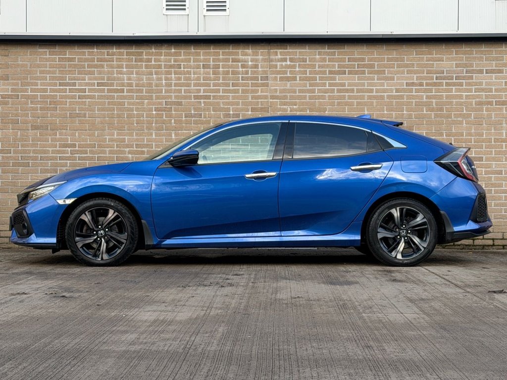 Used Honda Civic 2018 for sale - 77276587: Photo 3
