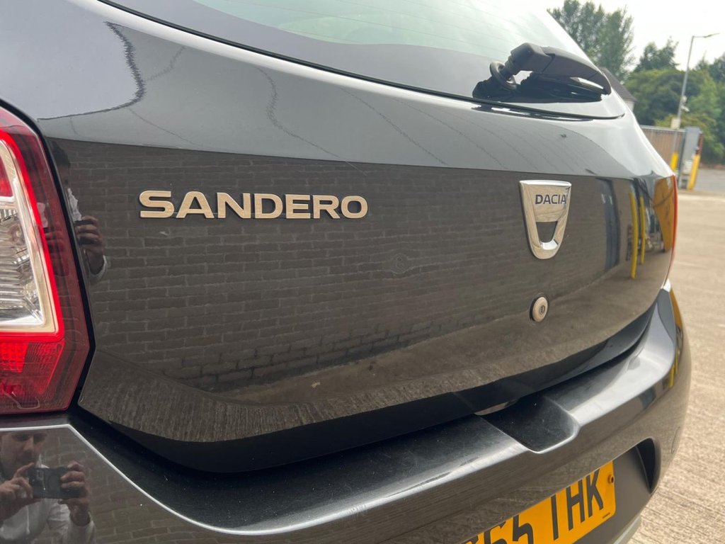 Used Dacia Sandero Stepway 2015 for sale - 76787680: Photo 12