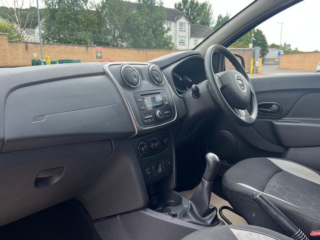 Used Dacia Sandero Stepway 2015 for sale - 76787680: Photo 13