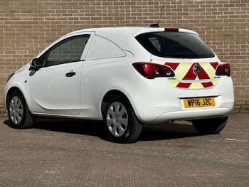 Used Vauxhall Corsa Van 2016 for sale - 77745418: Photo