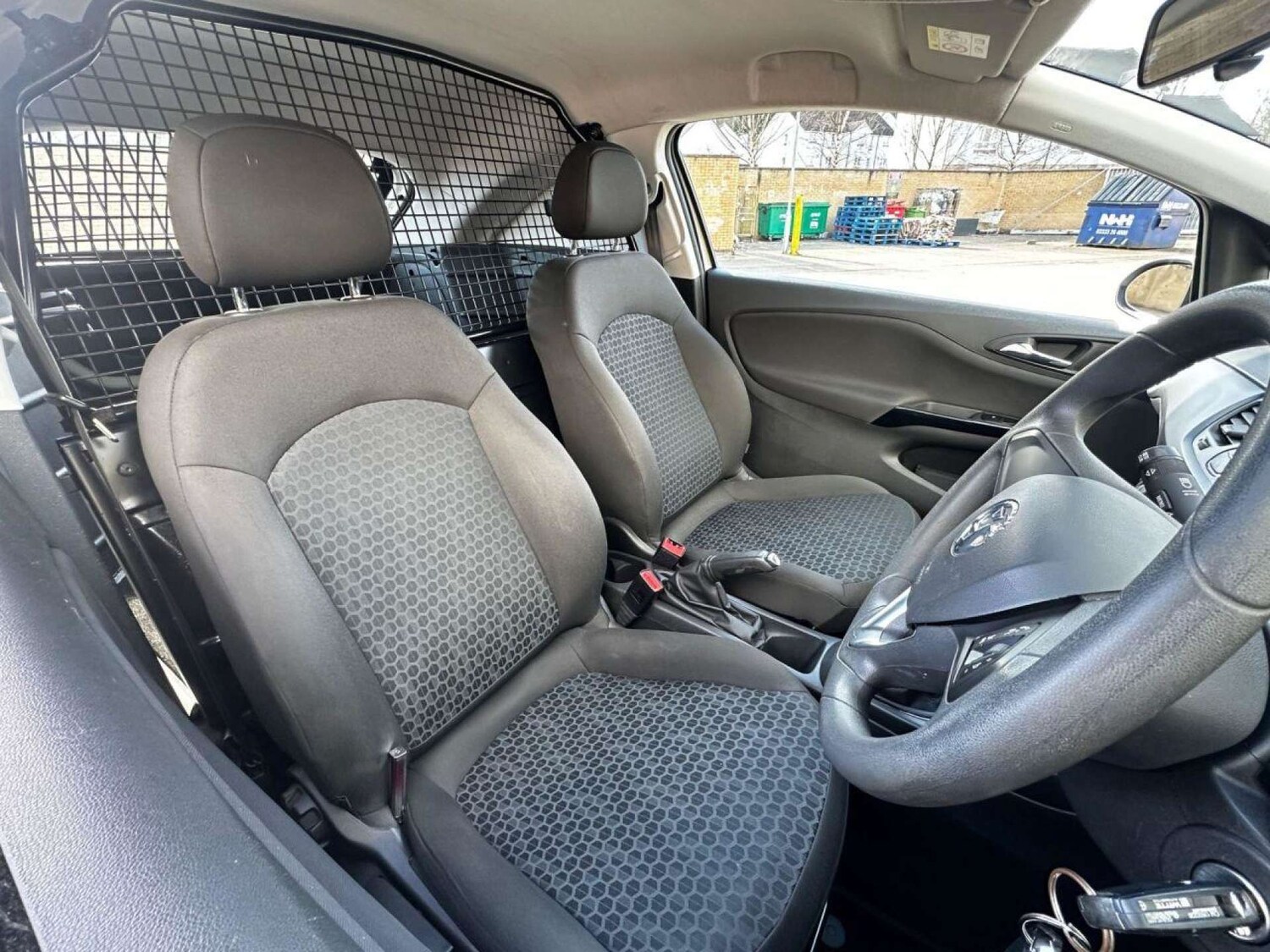 Used Vauxhall Corsa 2016 for sale - 77745418: Photo 8