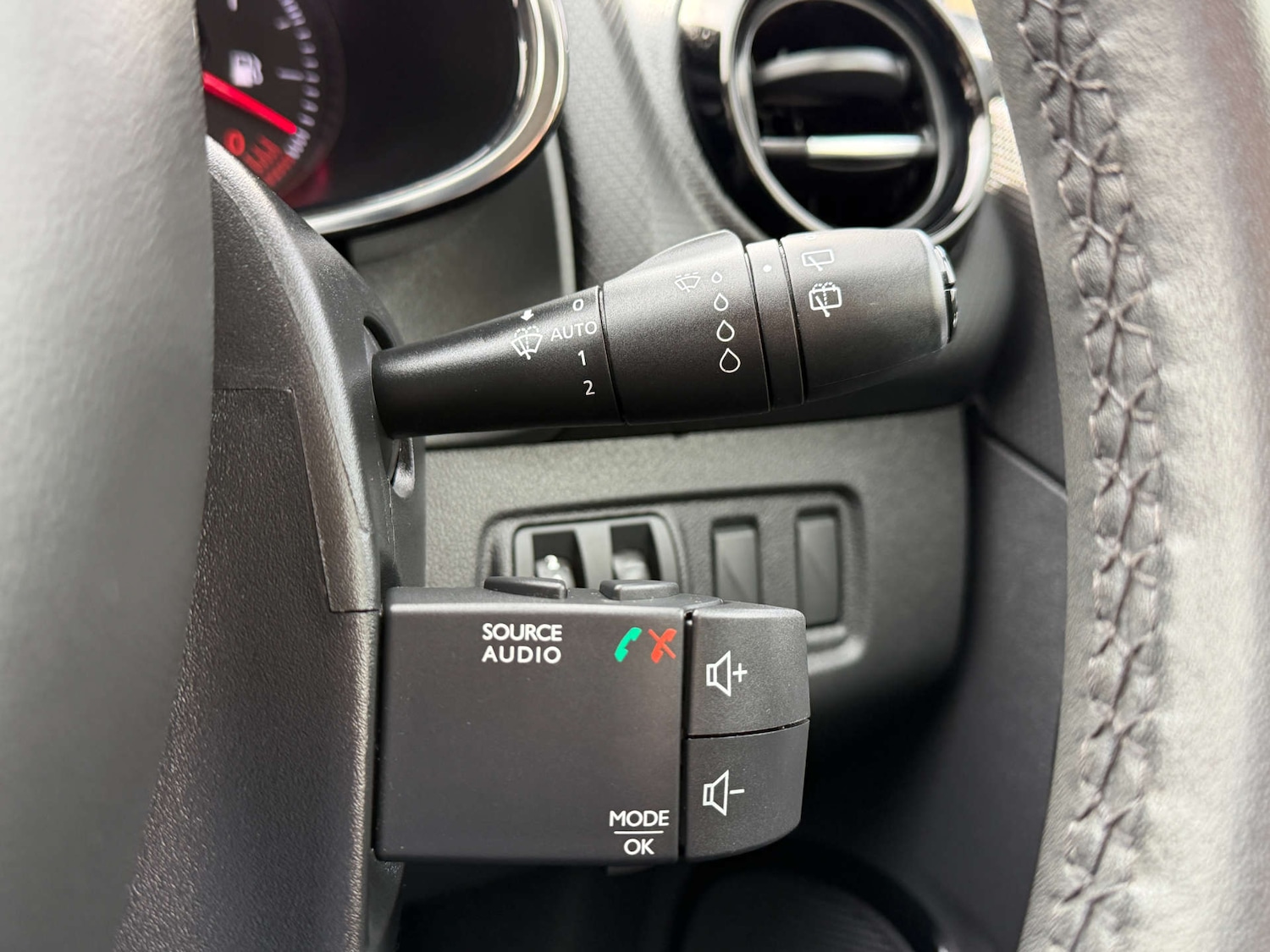 Used Renault Clio 2017 for sale - 77794767: Photo 30