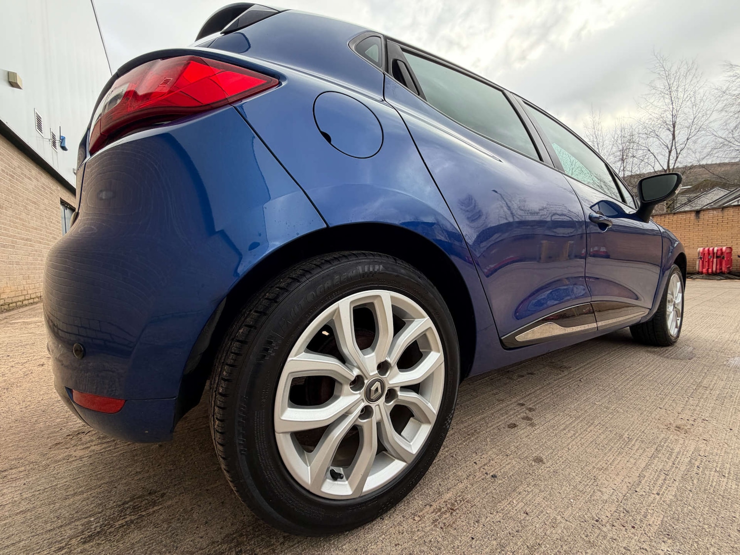 Used Renault Clio 2017 for sale - 77794767: Photo 9