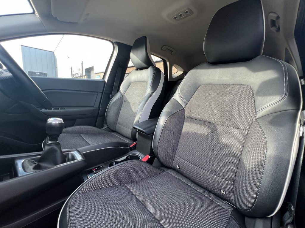 Used Renault Captur 2020 for sale - 76787690: Photo 17