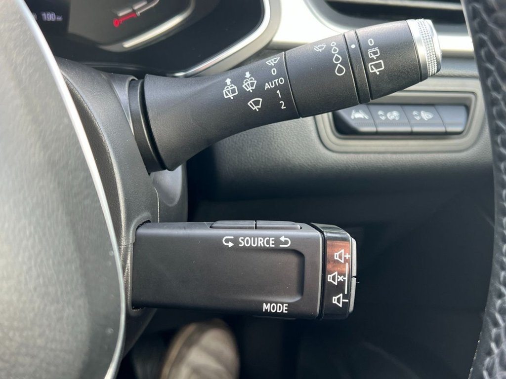 Used Renault Captur 2020 for sale - 76787690: Photo 27