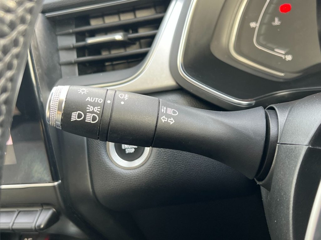 Used Renault Captur 2020 for sale - 76787690: Photo 28