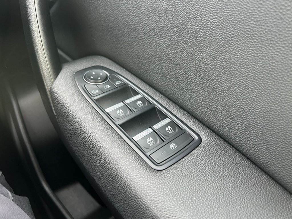 Used Renault Captur 2020 for sale - 76787690: Photo 30