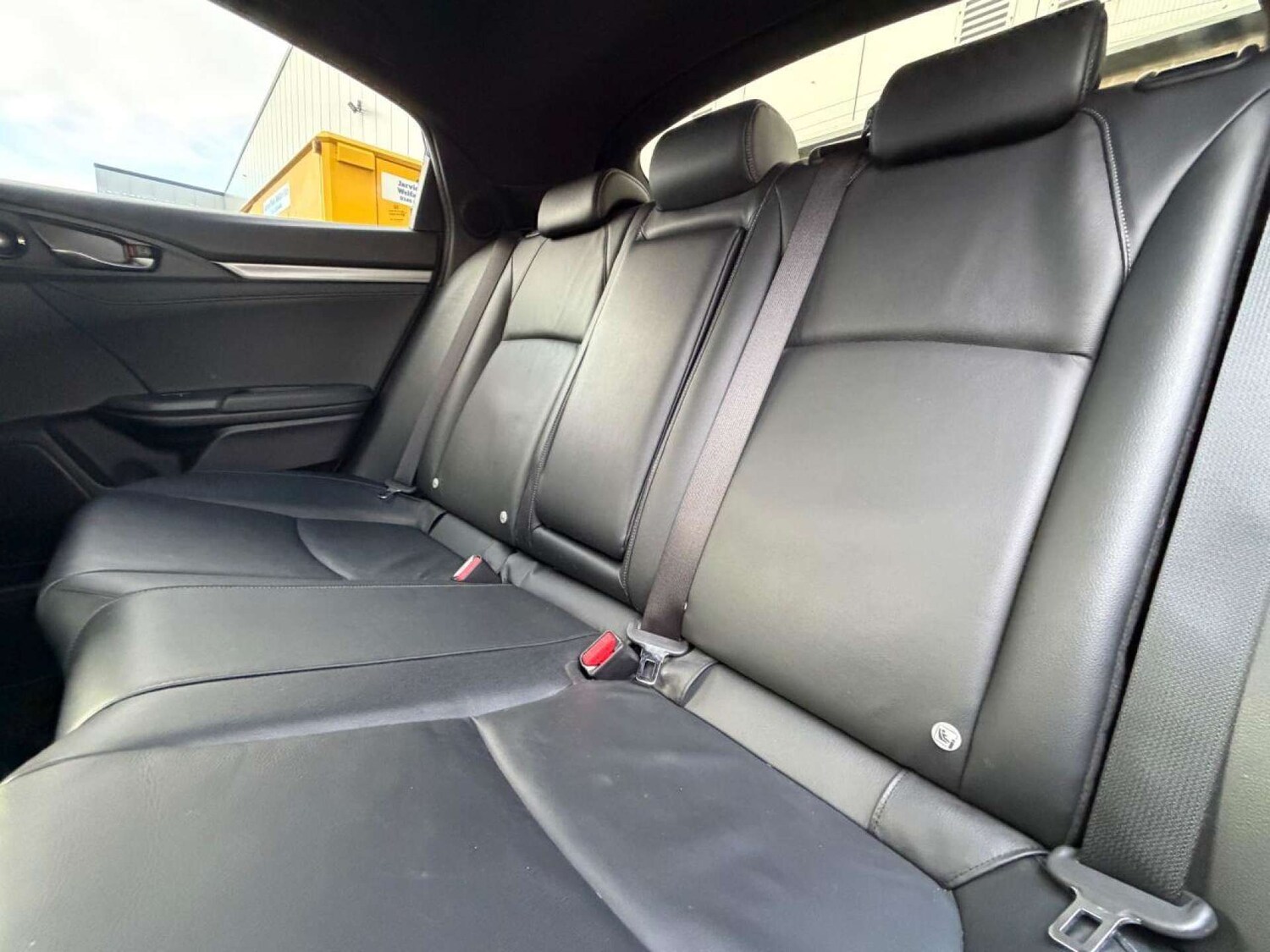 Used Honda Civic 2018 for sale - 77434708: Photo 24