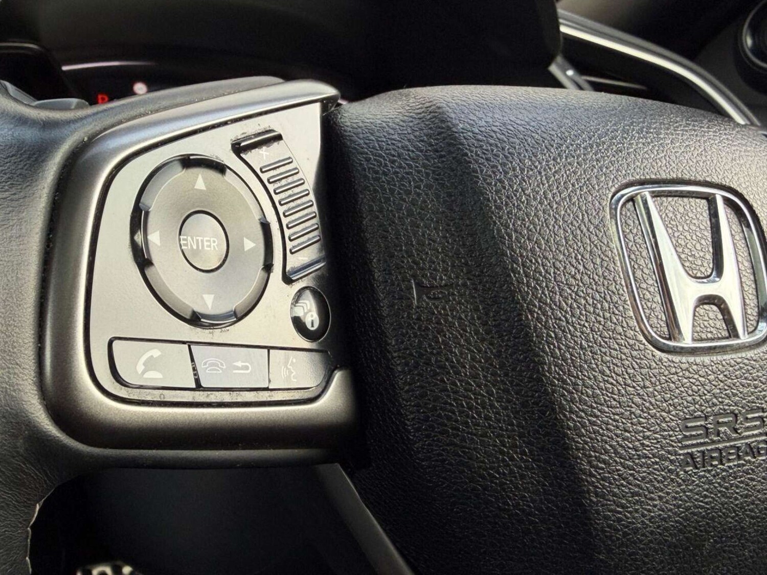 Used Honda Civic 2018 for sale - 77434708: Photo 33