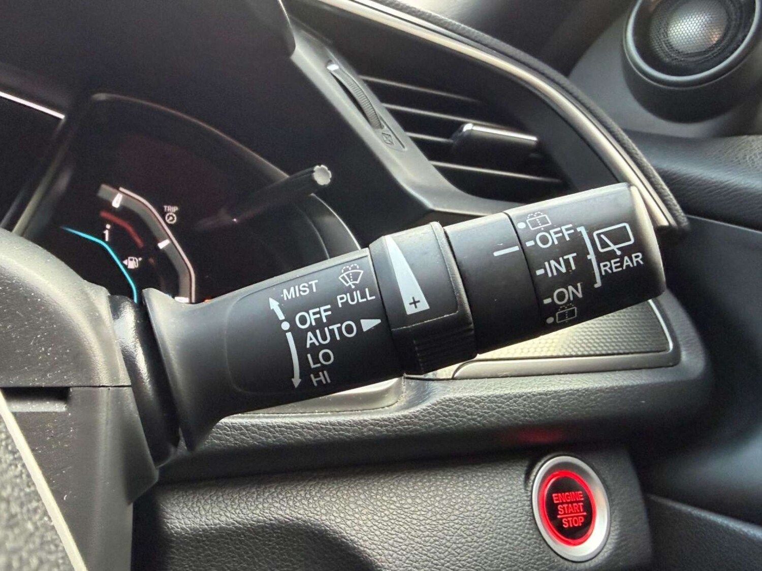 Used Honda Civic 2018 for sale - 77434708: Photo 36