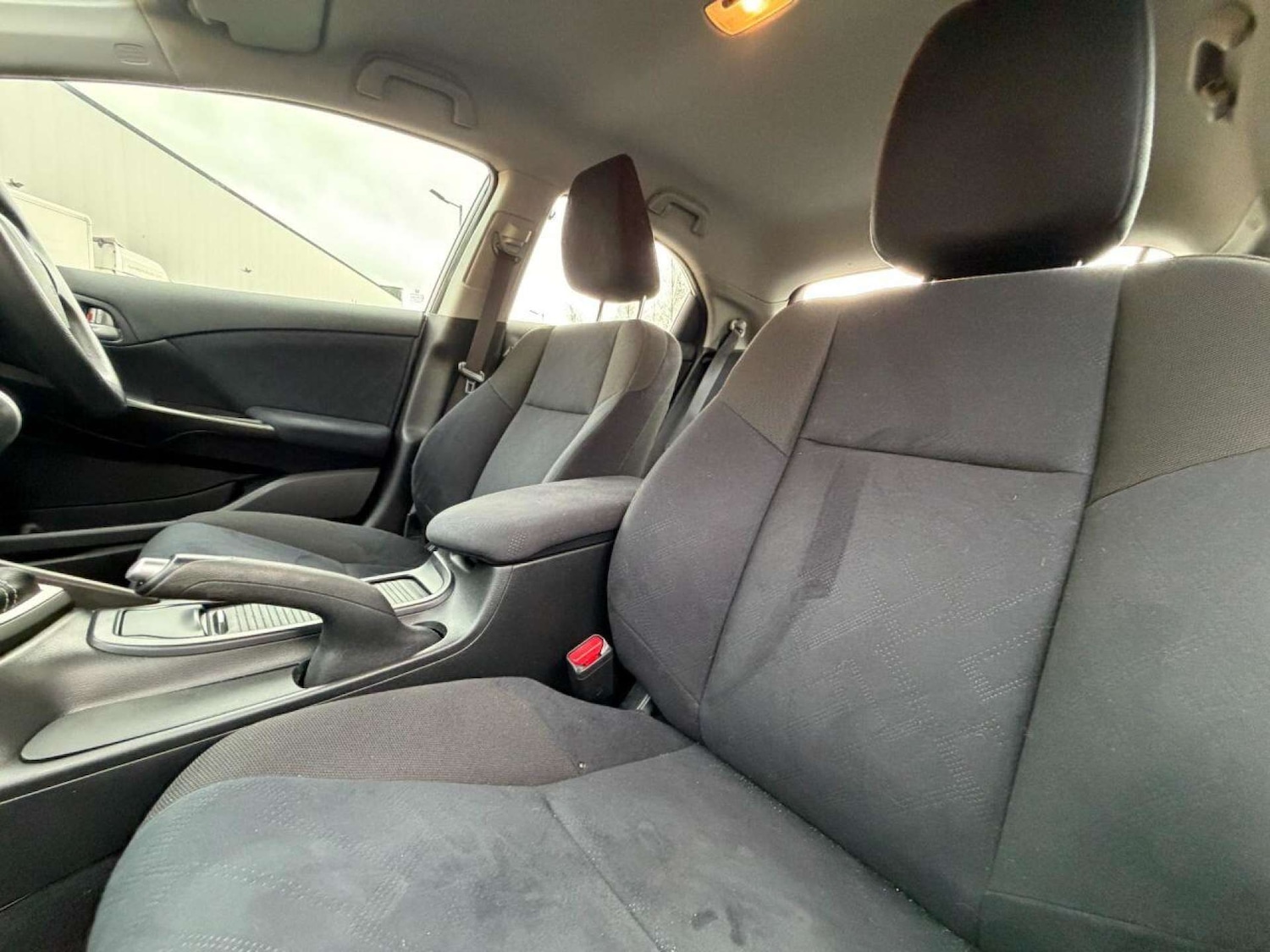 Used Honda Civic 2012 for sale - 77434710: Photo 19