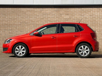 Used Volkswagen Polo 2010 for sale - 78450381: Photo