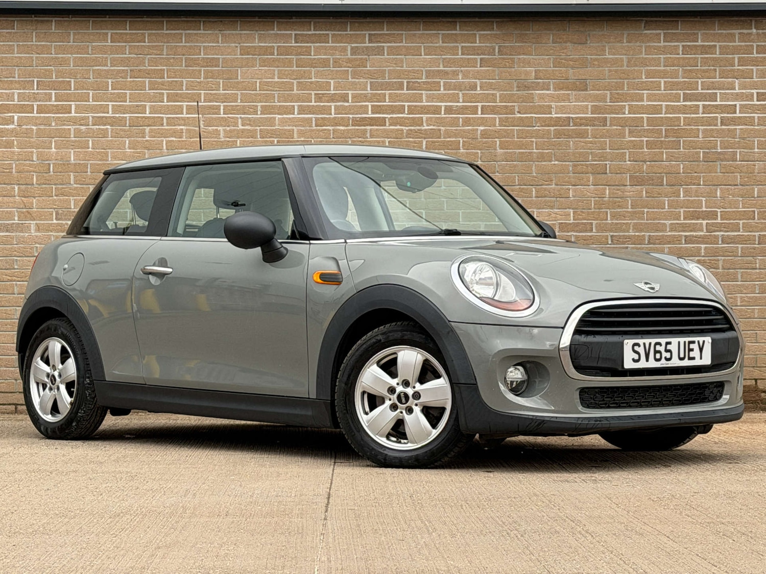 Used MINI Hatch 2015 for sale - 77652983: Photo 1