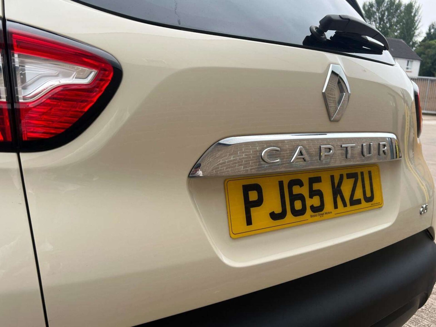 Used Renault Captur 2015 for sale - 77434706: Photo 11