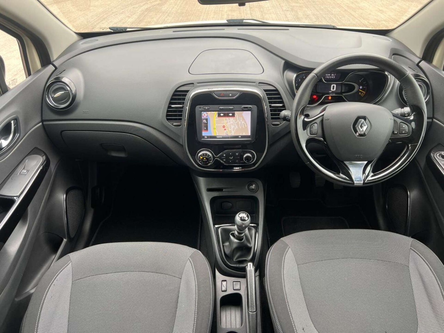 Used Renault Captur 2015 for sale - 77434706: Photo 13