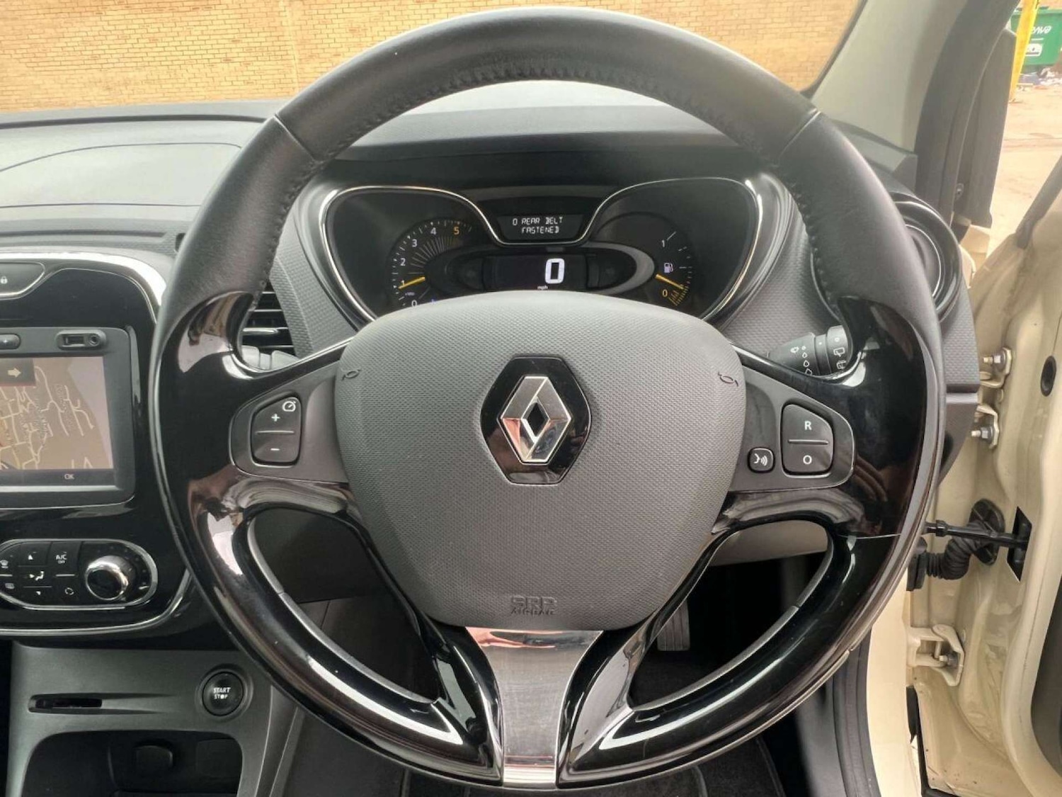 Used Renault Captur 2015 for sale - 77434706: Photo 26