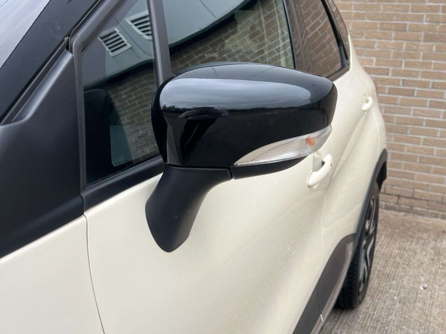 Used Renault Captur 2015 for sale - 77434706: Photo 8