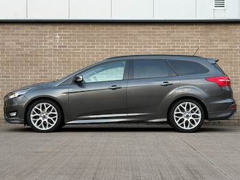 Used Ford Focus 2017 for sale - 76788087: Photo