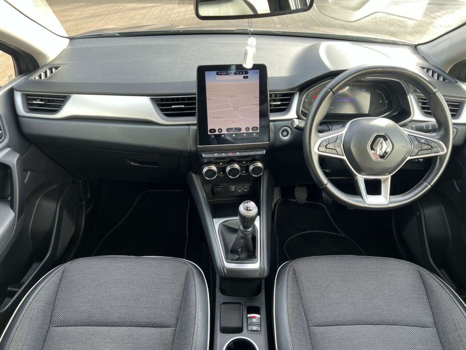 Used Renault Captur 2020 for sale - 77434707: Photo 15