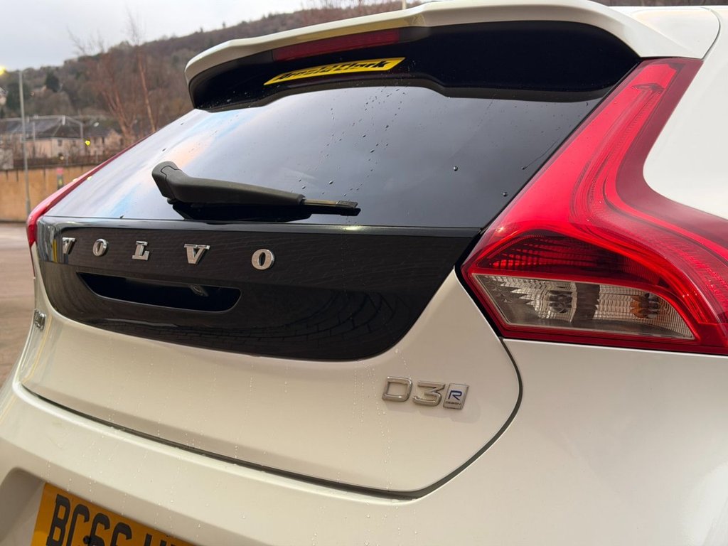 Used Volvo V40 2016 for sale - 76788074: Photo 11