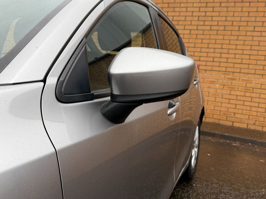 Used Mazda Mazda2 2017 for sale - 77346722: Photo 6