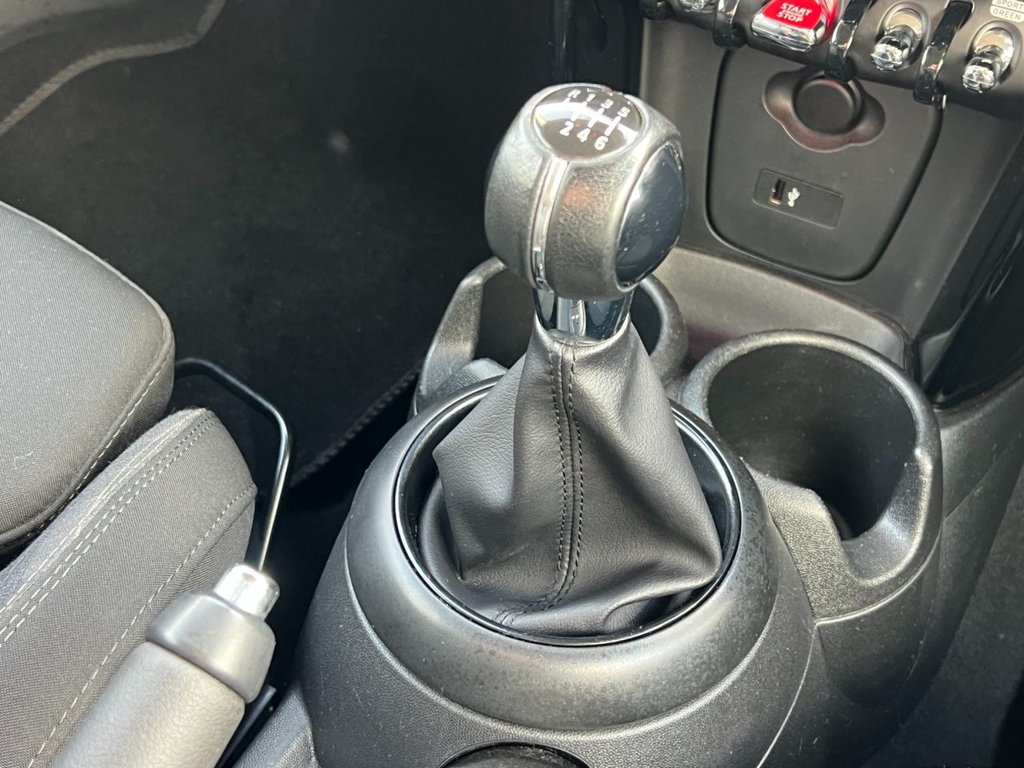 Used MINI Hatch 2018 for sale - 76787688: Photo 27