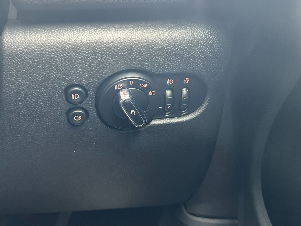 Used MINI Hatch 2018 for sale - 76787688: Photo 35