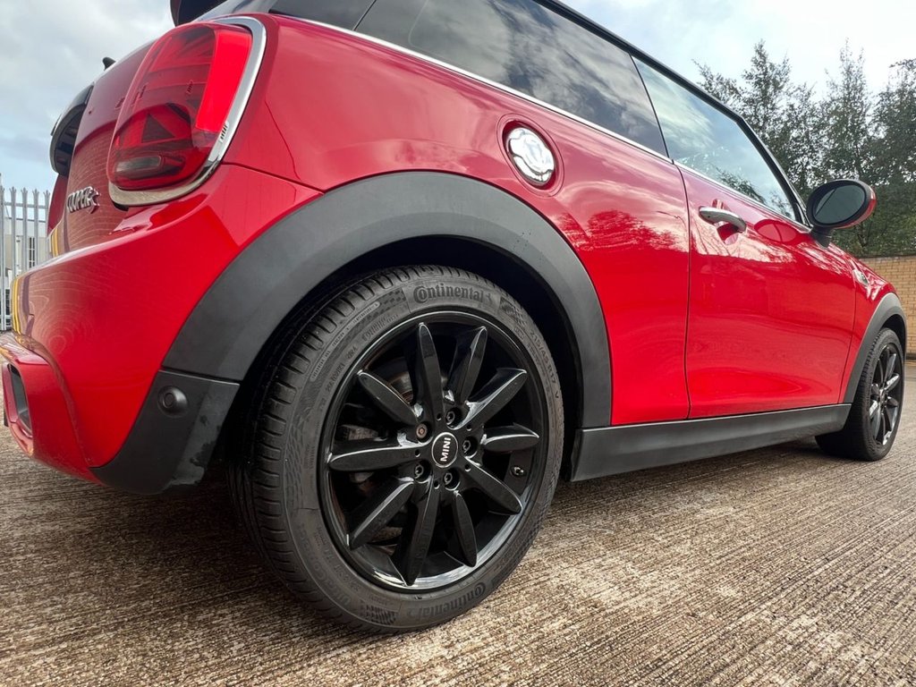 Used MINI Hatch 2018 for sale - 76787688: Photo 9