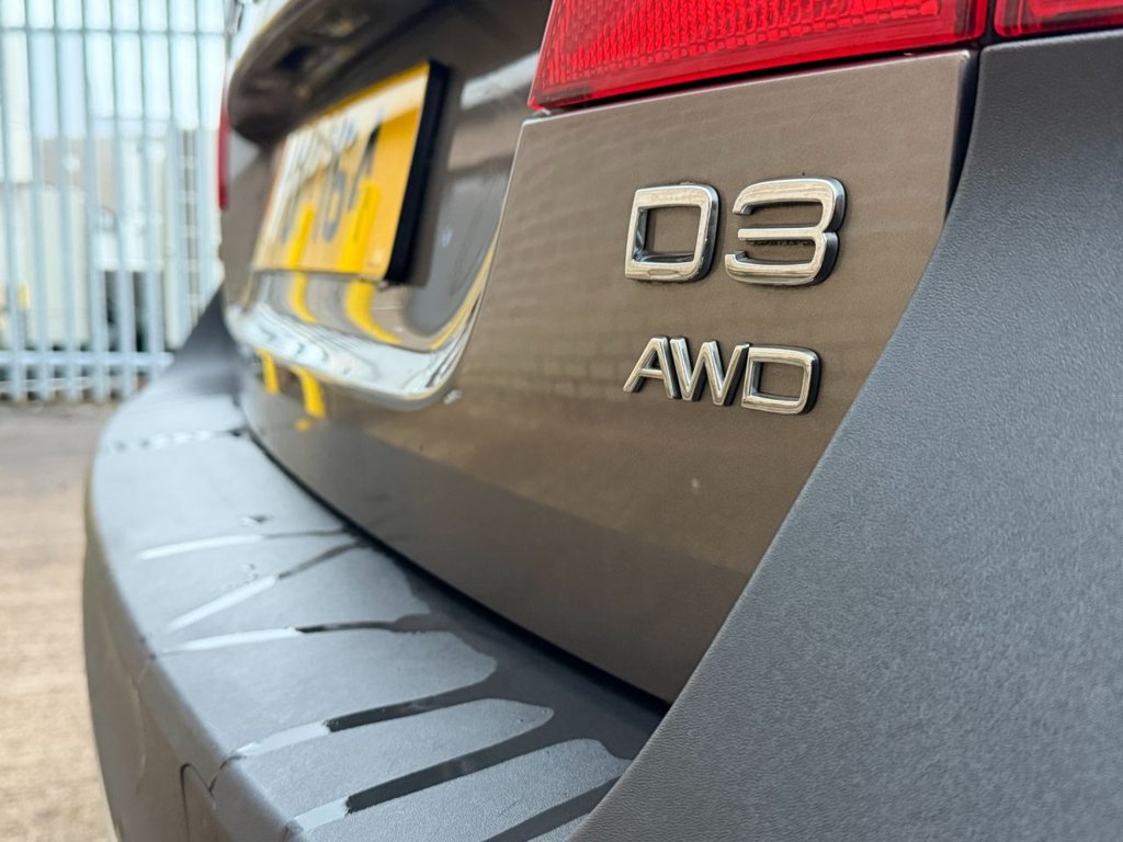 Used Volvo XC70 2012 for sale - 76841330: Photo 14