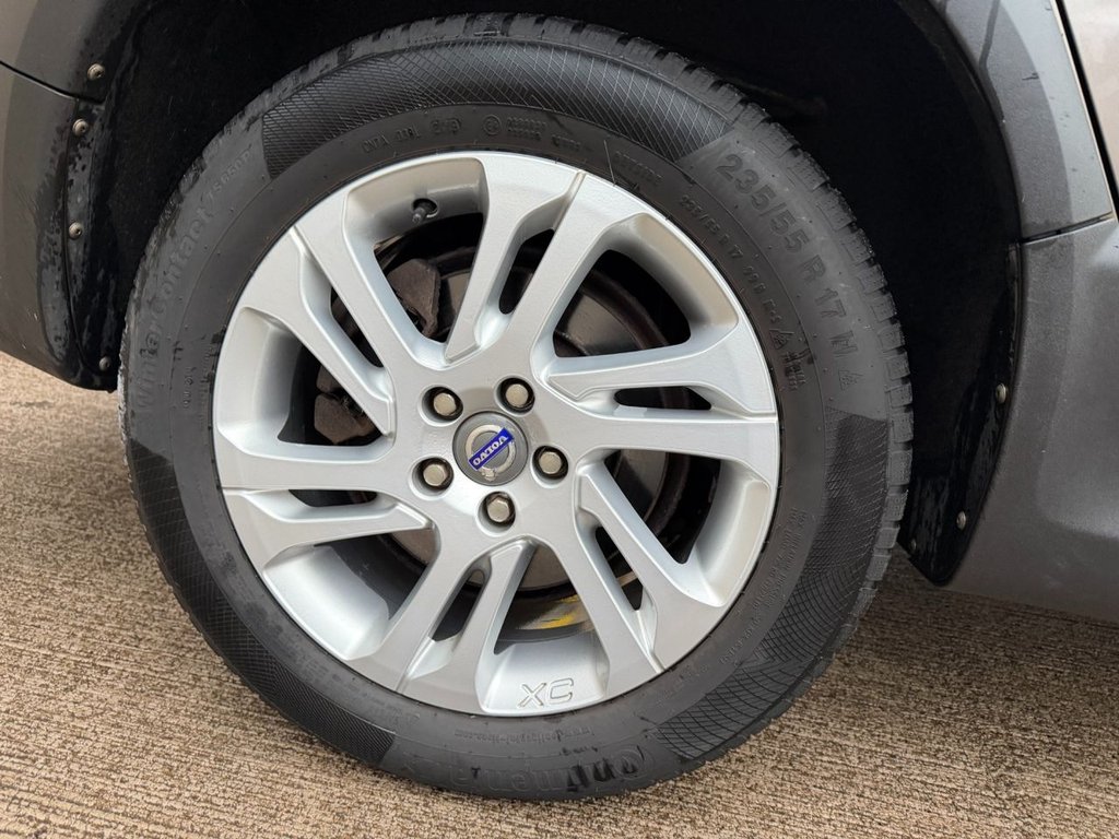 Used Volvo XC70 2012 for sale - 76841330: Photo 18