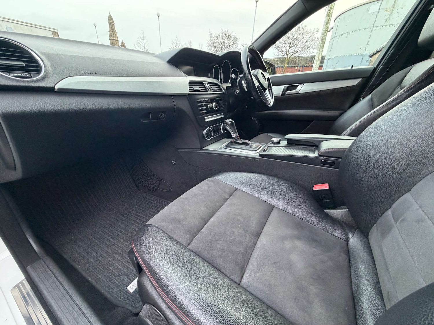 Used Mercedes-Benz C Class 2013 for sale - 77710952: Photo 22