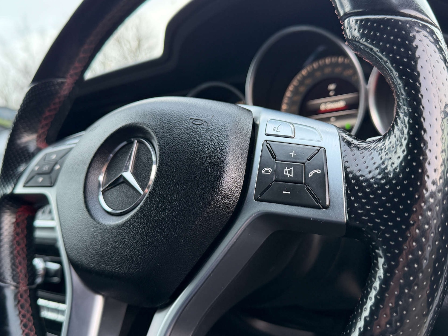 Used Mercedes-Benz C Class 2013 for sale - 77710952: Photo 33