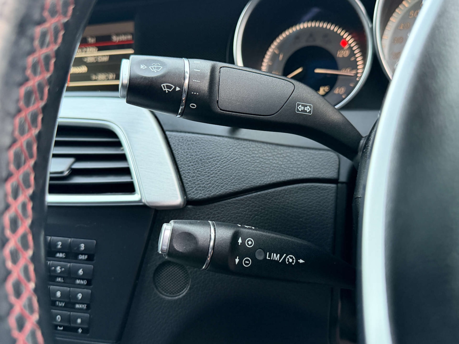 Used Mercedes-Benz C Class 2013 for sale - 77710952: Photo 35