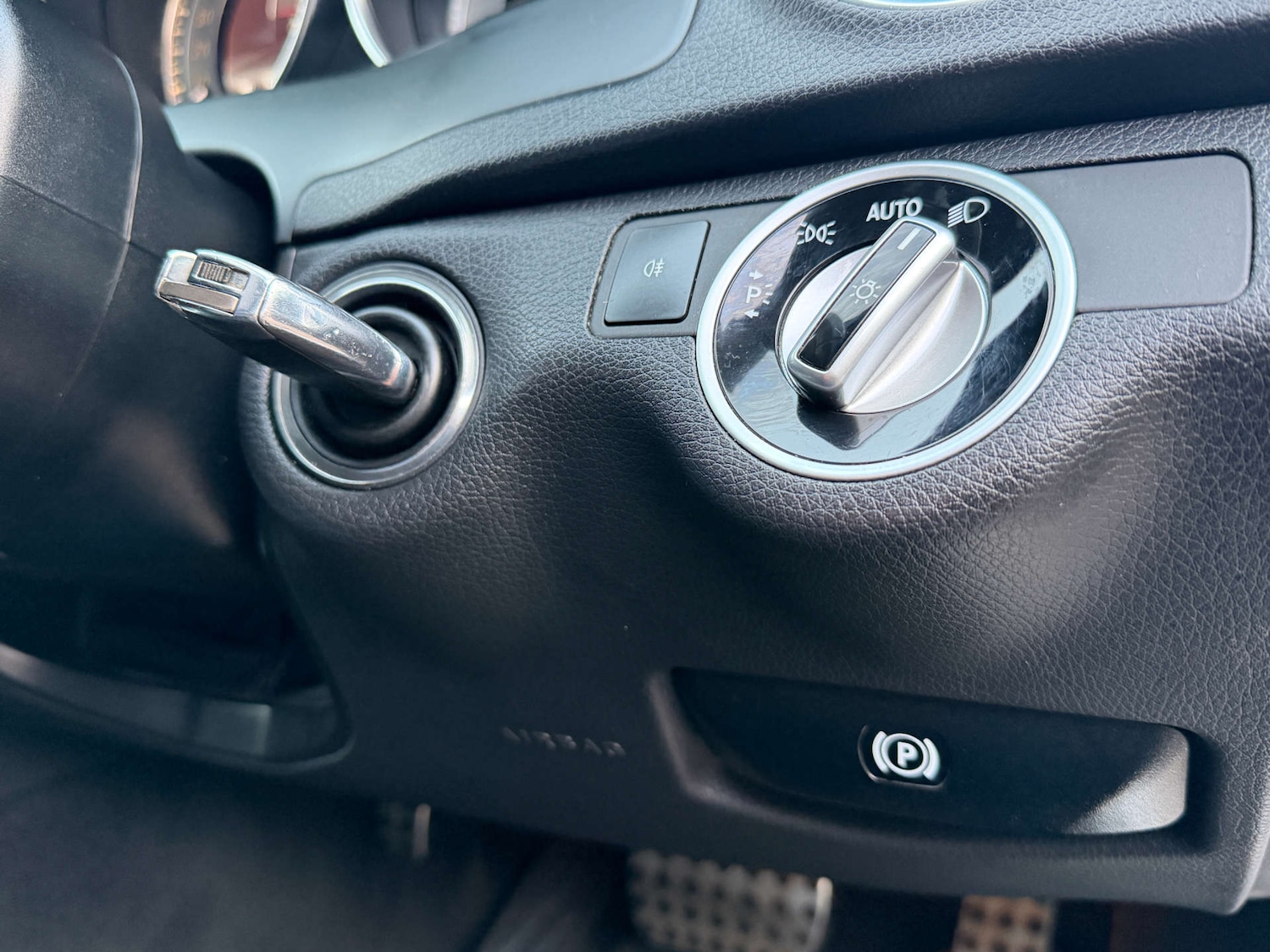 Used Mercedes-Benz C Class 2013 for sale - 77710952: Photo 39