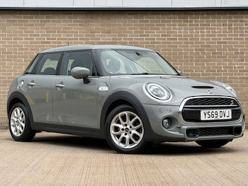 Used MINI Hatch 2019 for sale - 79332990: Photo