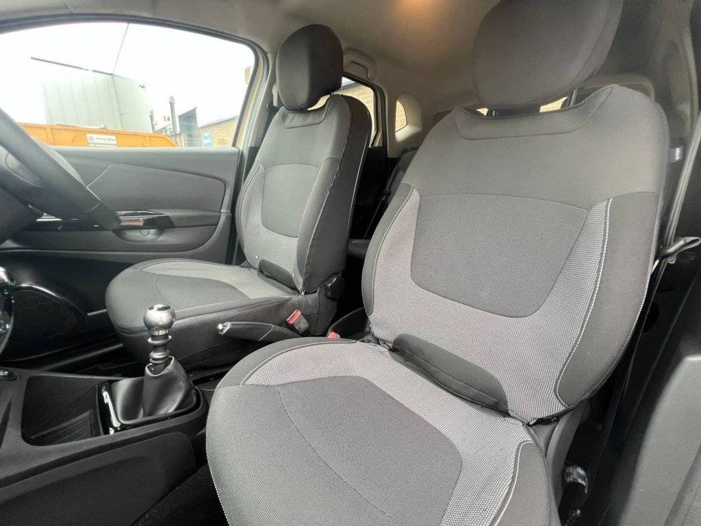 Used Renault Captur 2015 for sale - 76787691: Photo 16