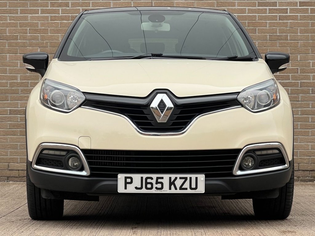Used Renault Captur 2015 for sale - 76787691: Photo 2
