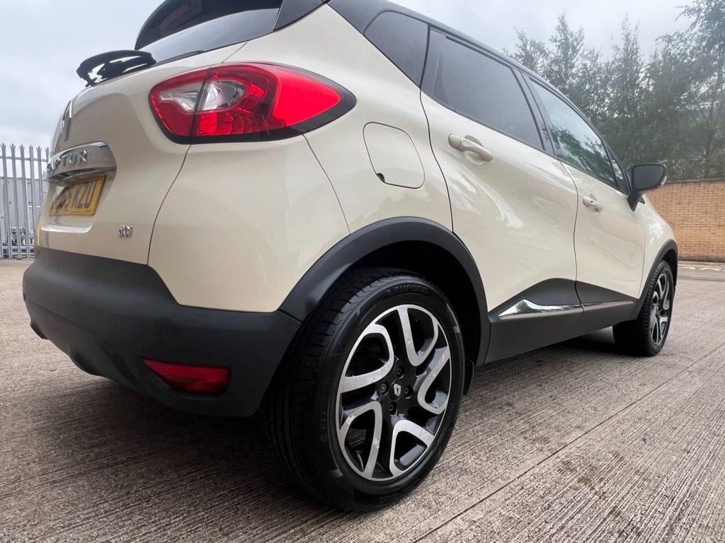 Used Renault Captur 2015 for sale - 76787691: Photo 9