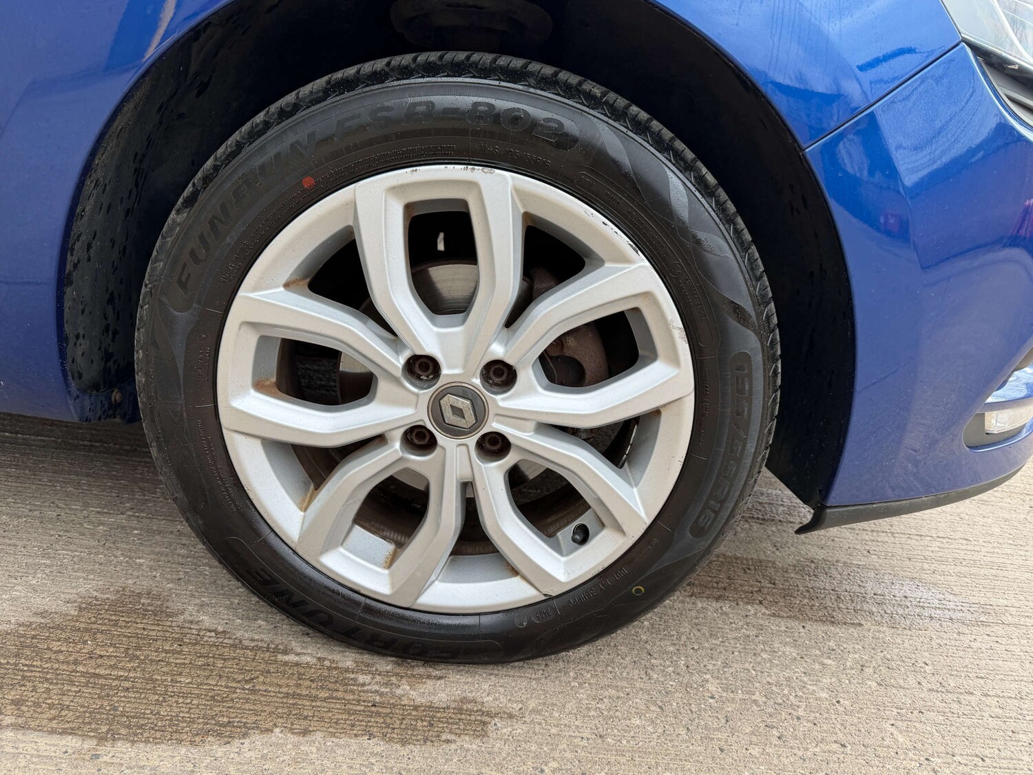 Used Renault Clio 2017 for sale - 77652990: Photo 11