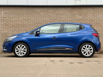 Used Renault Clio 2017 for sale - 77652990: Photo