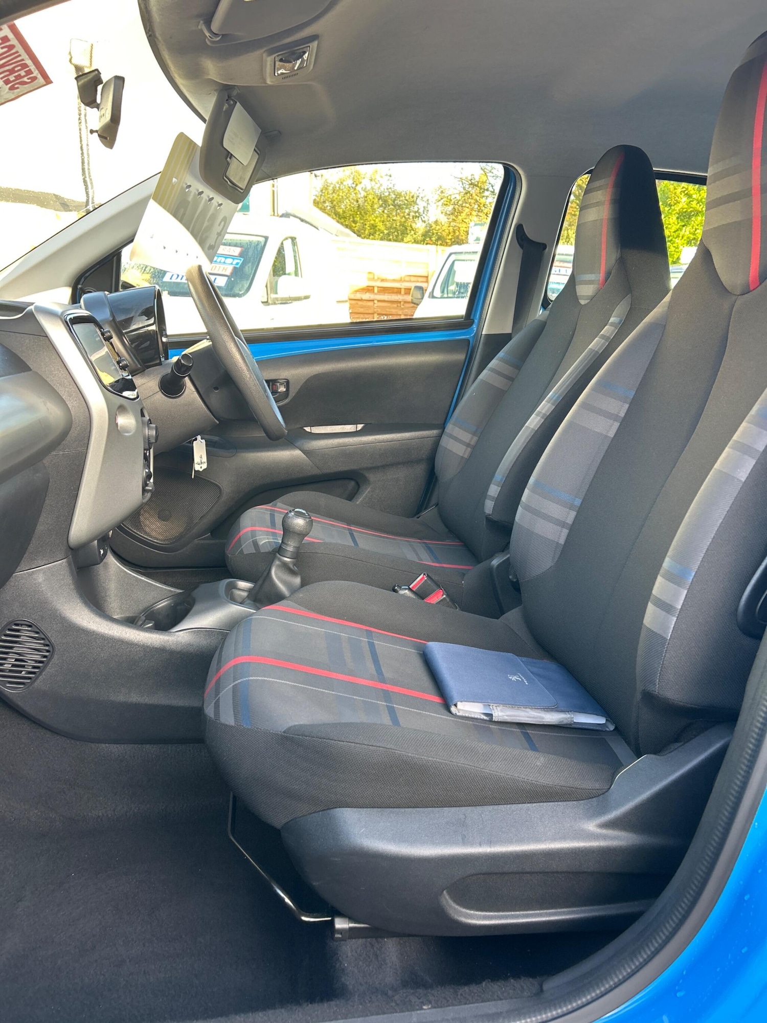 Used Peugeot 108 2016 for sale - 76409517: Photo 8