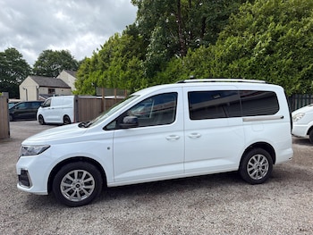 Used Ford Tourneo Connect 2024 for sale - 78796145: Photo