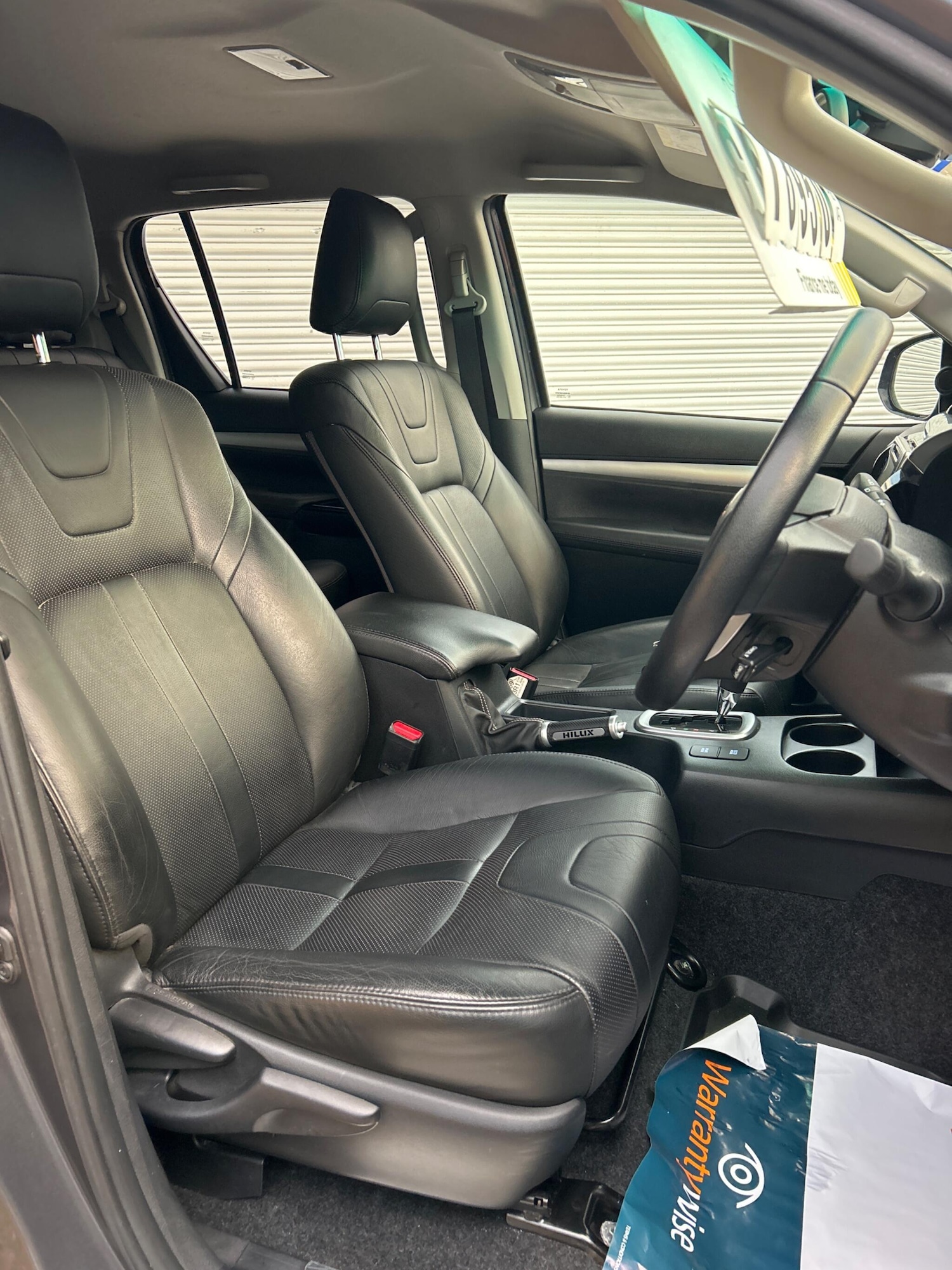 Used Toyota Hilux 2017 for sale - 76993504: Photo 5