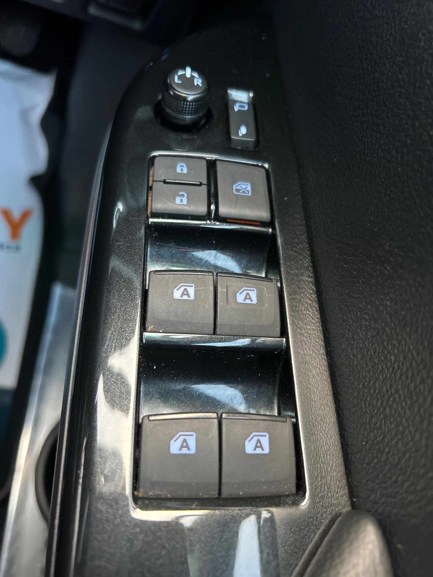 Used Toyota Hilux 2017 for sale - 76993504: Photo 6