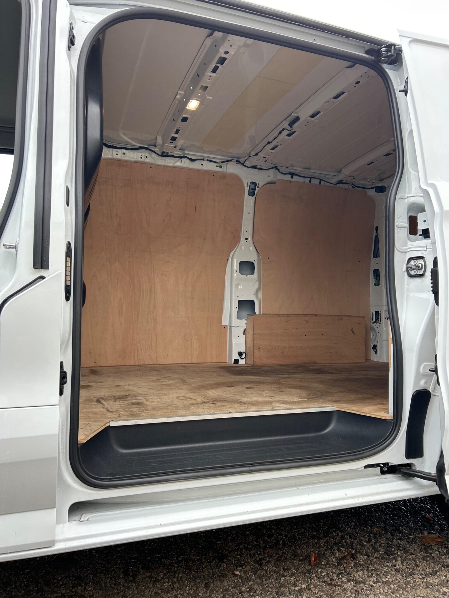 Used Ford Transit Custom 2024 for sale - 76260308: Photo 18